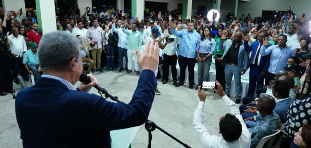 Acusación de Leonel: Compra de elecciones por el PRM con fondos de Senasa