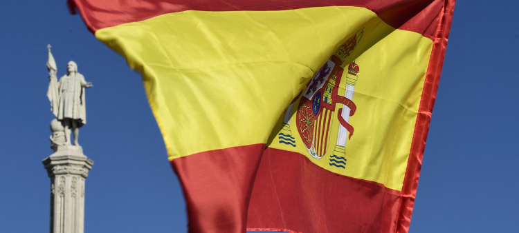 El Plan de Regularización para 500,000 Inmigrantes en España: Lo Esencial