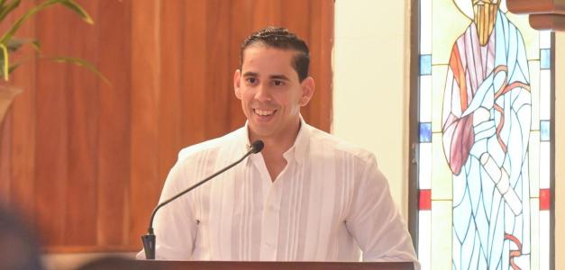 Explicación de Edward Guzmán sobre retrasos en autorizaciones de Senasa: autorización de recetas vacías