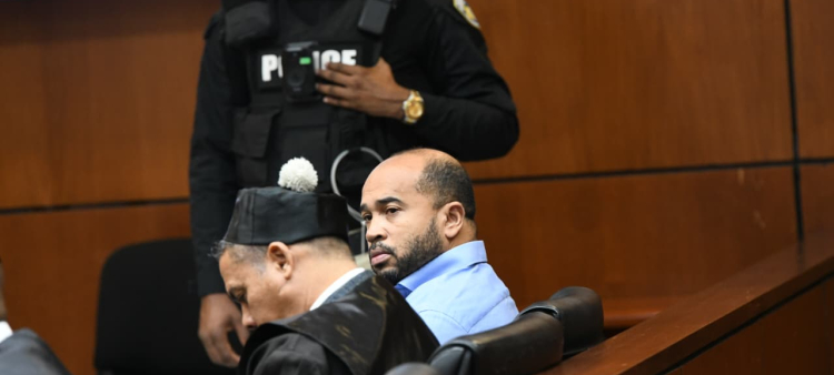 Libertad condicional otorgada a Esteffani Vásquez Amarante; residirá con familiares