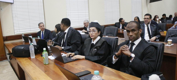 Solicitud de extinción de la acción penal por la defensa de Donald Guerrero
