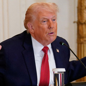 Trump afirma que Irán busca un acuerdo para evitar un ataque