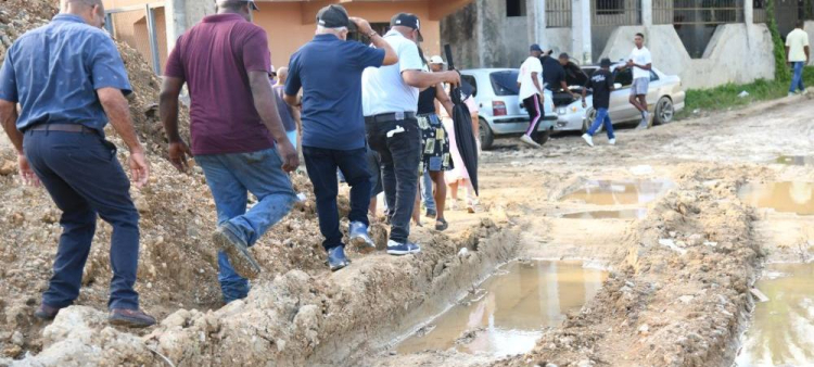 Viviendo a la sombra del progreso: Don Fabián