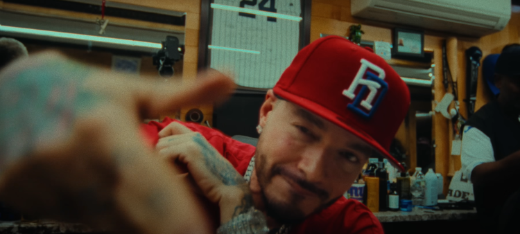 J Balvin confirma asistencia al Super Bowl para reconciliarse con Bad Bunny