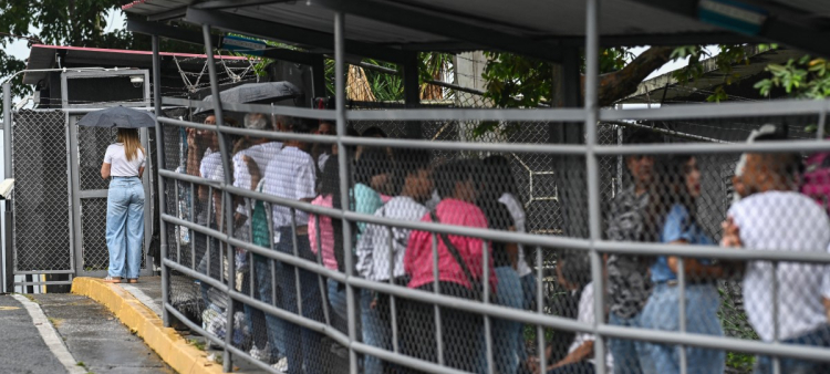 Excarcelado venezolano: 1,675 días en prisión, un sufrimiento inhumano