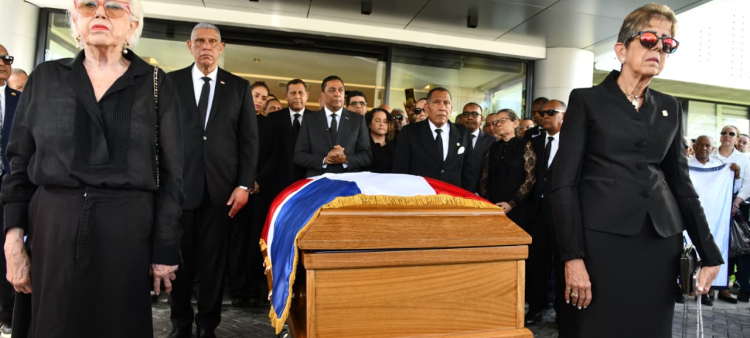 Despido de Alburquerque en la Liga Municipal Dominicana: Recordando la icónica frase “entren to”
