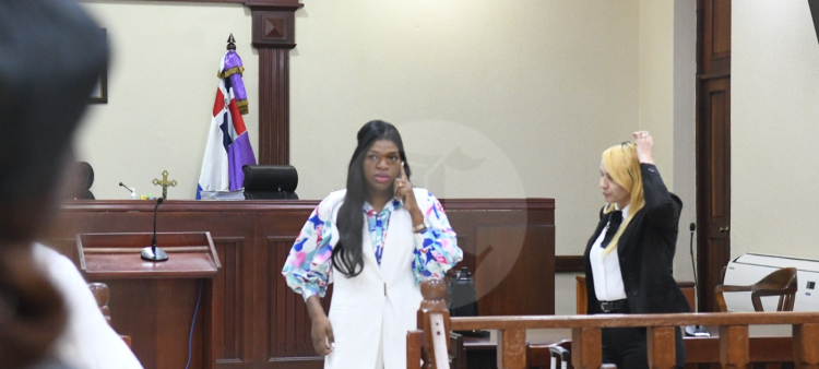 Tribunal pospone juicio de Elizabeth Silverio al 9 de marzo