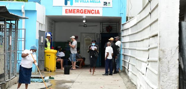 Espera de una década: Villa Mella ansía la finalización del hospital municipal