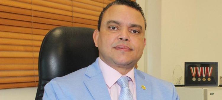 El Director del Servicio Nacional de Salud (SNS) reconoce la preocupación de Listín Diario por los servicios hospitalarios