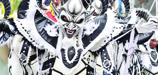 El Carnaval Dominicano: Tradición Cultural y Atractivo Turístico