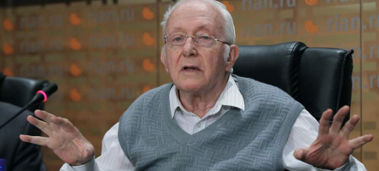 Fallece Roy Medvédev, historiador y disidente, autor de biografías de Putin y Yeltsin