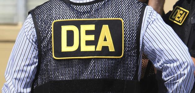 Supervisor de la DEA en RD implicado en aceptación de sobornos por visas
