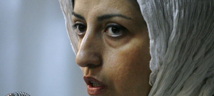 Irán traslada a la Nobel de la Paz Narges Mohammadi a otra cárcel