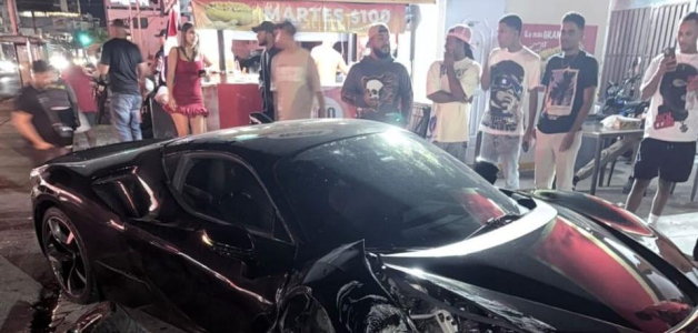 Accidente de la Ferrari del artista urbano El Alfa en el Distrito Nacional