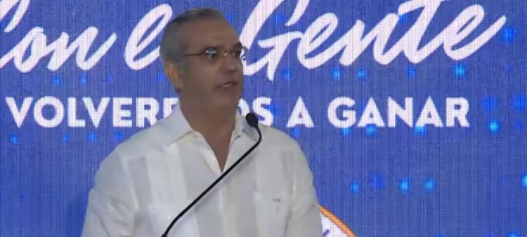 Abinader rechaza el caudillismo disfrazado en su gobierno