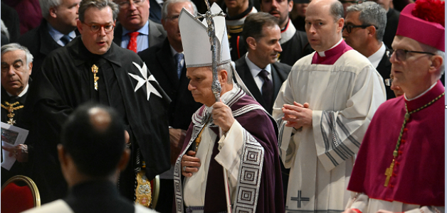 Advertencia del Papa sobre las estructuras de pecado