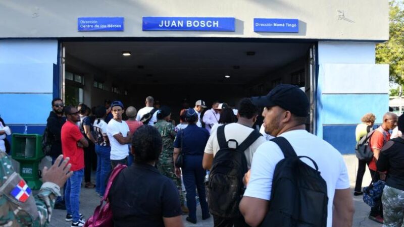 Intermitencia del Metro por Paradas Programadas: Aseguran que opera a máxima capacidad
