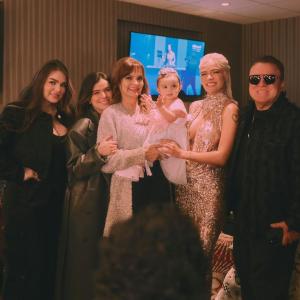 La familia de Karol G maneja discretamente una situación por “muchos años”