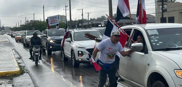 Marcha en Santiago en defensa de la Cordillera Septentrional