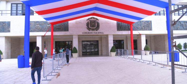 Preparativos del Congreso Nacional para la rendición de cuentas del presidente Abinader