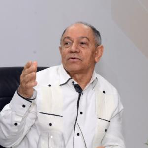 Posible quiebre de paz laboral y social si se modifica la cesantía, advierte Pepe Abreu