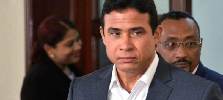 Confirmación de la validez del proceso contra Adán Cáceres y rechazo de la extinción del caso Coral