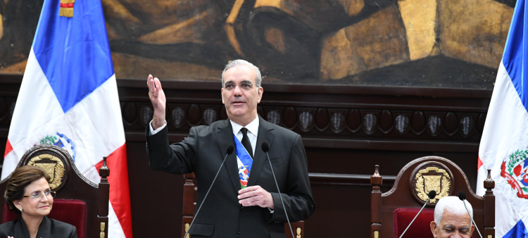 Lanzamiento de satélite desde Pedernales previsto antes de mayo de 2028, anuncia Abinader.