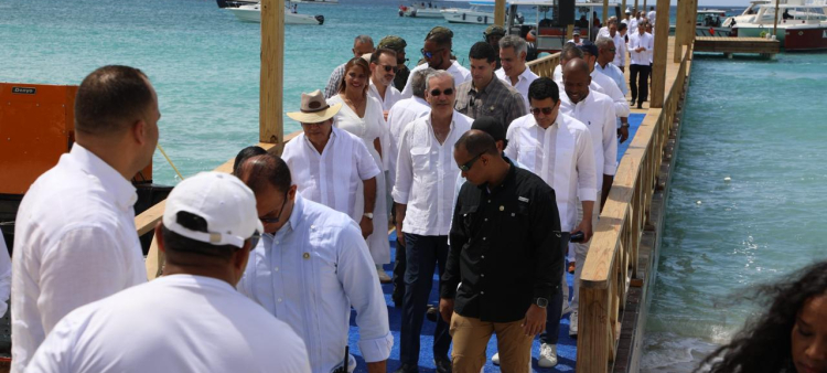 Inauguración de Techado Multiuso y Muelle Turístico por Abinader en La Romana