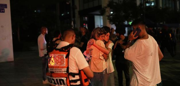 Nueva ola de ataques aéreos de Irán contra Tel Aviv y otros territorios