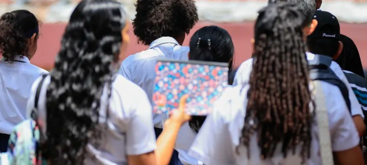 Solicitud de certificado de afrodescendiente en escuelas de Panamá