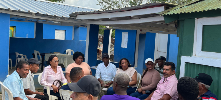 Residentes de El Cuey exigen mejoras en infraestructuras
