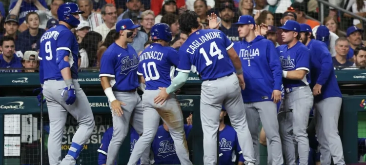 Italia amenaza la clasificación de Estados Unidos