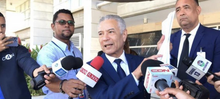 Familias Retiran Querella contra Donald Guerrero y Lockward en Caso Calamar