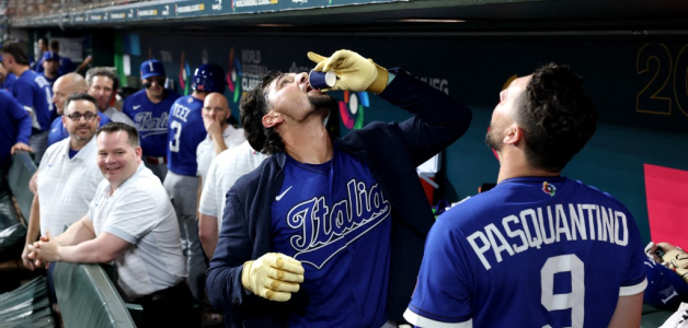 Italia sorprende al mundo en el Clásico de Béisbol con su desempeño.