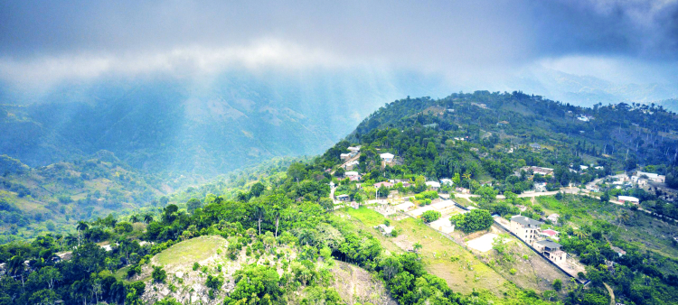 Tres empresas reciben permiso para exploración minera en la cordillera Septentrional