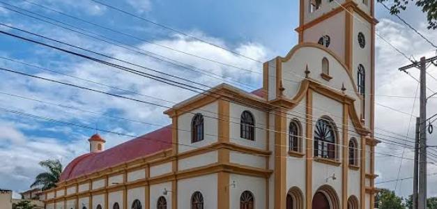 La Iglesia de San José Celebra su Centenario en Santiago