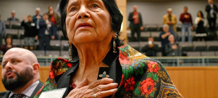 El secreto guardado por Dolores Huerta durante 60 años