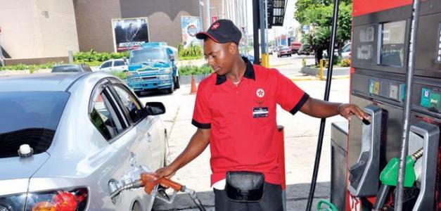 Aumento de precios de combustibles entre RD$ 15 y RD$ 95 en una semana