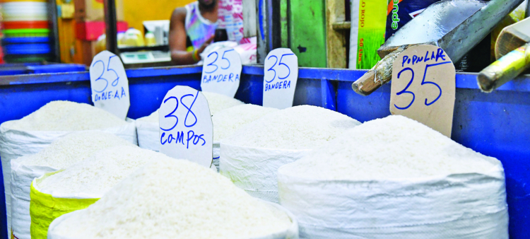 Estabilidad en los precios de alimentos con posibles aumentos futuros