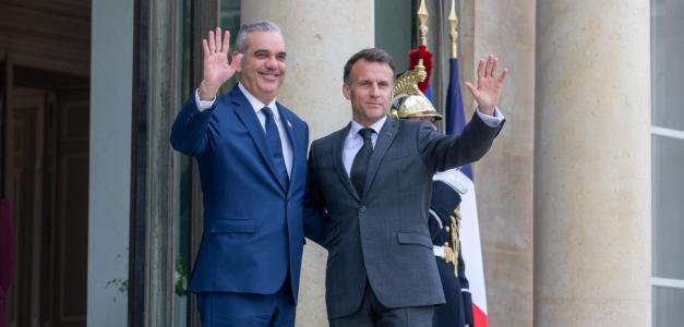 Macron destaca a Francia como socio preferido de República Dominicana para infraestructuras