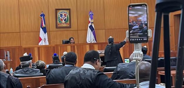 Tribunal dicta fallo en caso Calamar; juicio de fondo el 29 de mayo