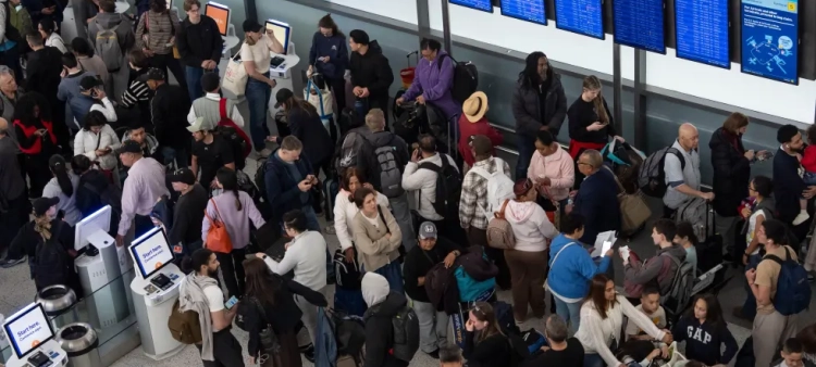 La Cámara de Representantes rechaza propuesta del Senado para resolver caos en aeropuertos de EEUU