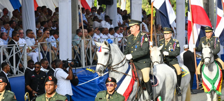 Suspensión del desfile militar del 30 de marzo por razones de austeridad
