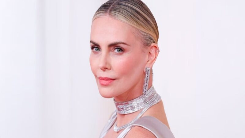 Charlize Theron revela el trágico evento que marcó su adolescencia
