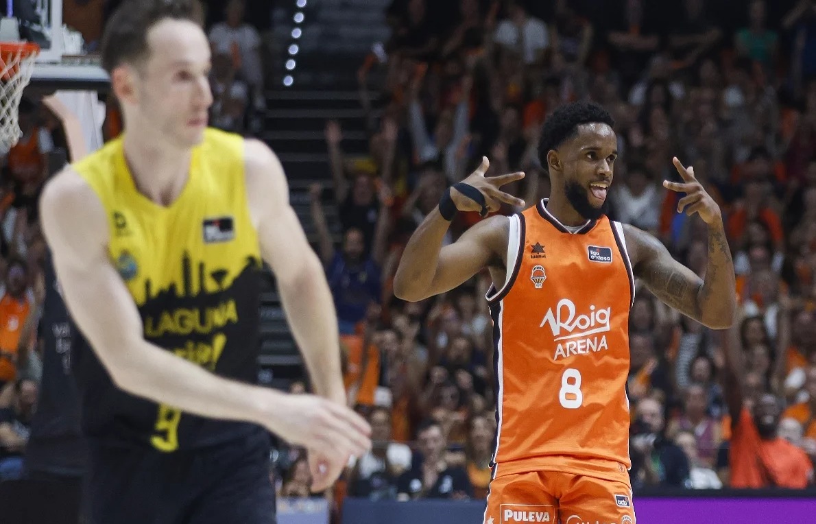 Valencia Basket se impone en un emocionante encuentro contra Girona
