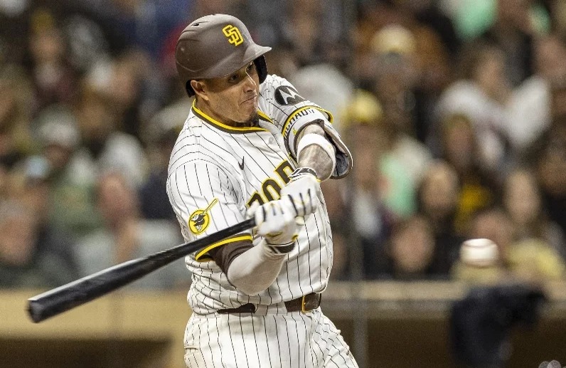 Manny Machado se luce con dos jonrones y cinco impulsadas en jornada de MLB