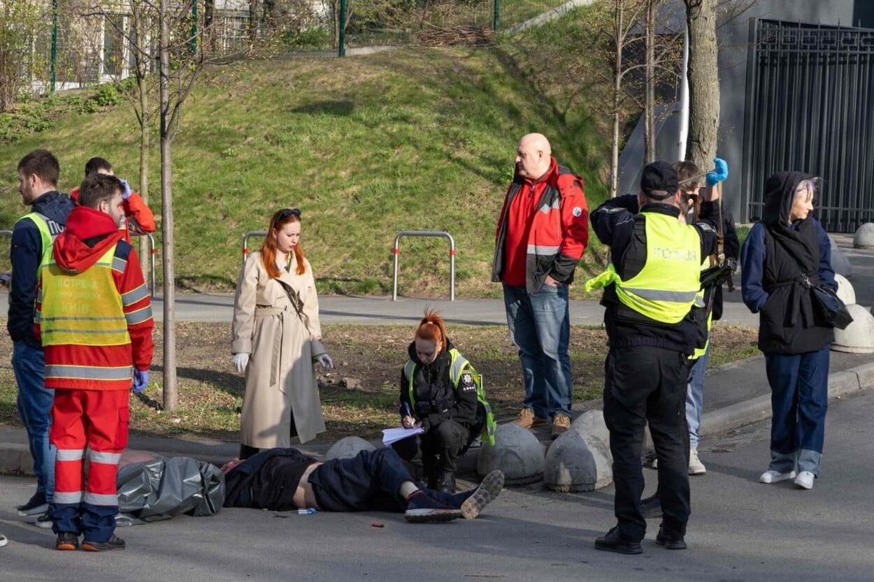 Investigan como terrorismo el fatal tiroteo en Kiev con seis víctimas mortales