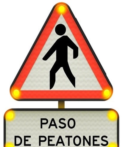 Nueva ley en Nueva York busca proteger a peatones en cruces sin semáforos
