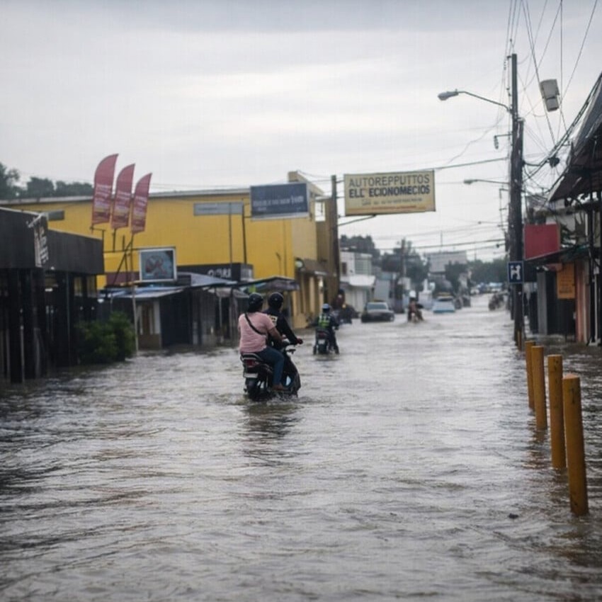 Inundaciones afectan viviendas y vías en Fantino tras intensas lluvias