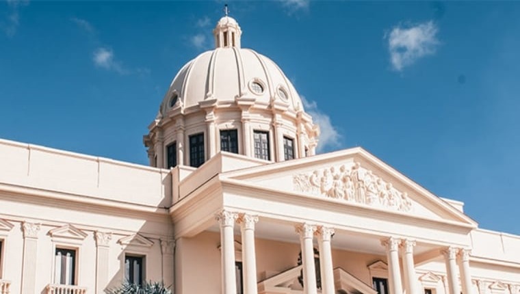 Abinader establece comisión para el desarrollo del Plan San Juan